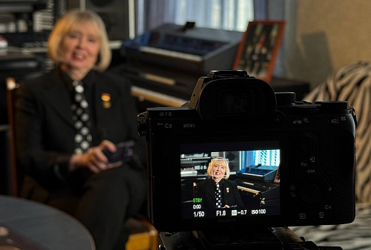 В Молодежном театре эстрады стартовали съемки выпуска популярного цикла передач «Легенды эстрады» – «Женский взгляд»